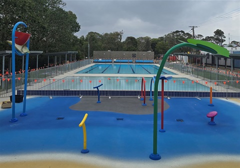 Winchelsea Pool set for opening.jpg